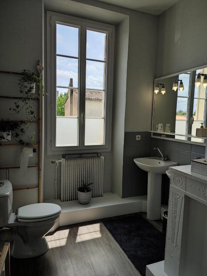 Celine Et Jose Cubzac-les-Ponts Exterior foto