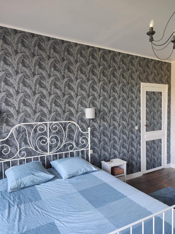 Celine Et Jose Cubzac-les-Ponts Exterior foto